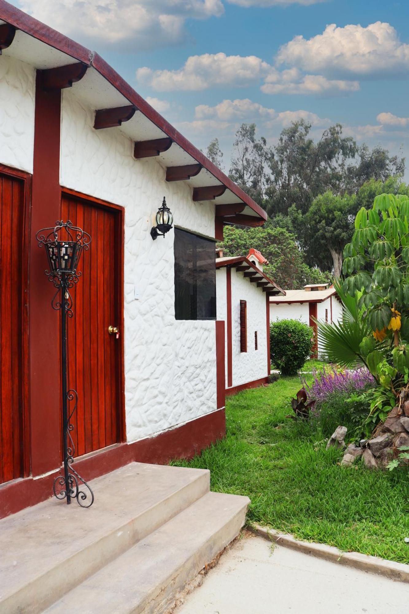 Los Andes - Restaurant & Bungalows Cieneguilla Buitenkant foto